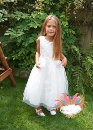 Ivory Sleeveless Lace Tulle Flower Girl Dress